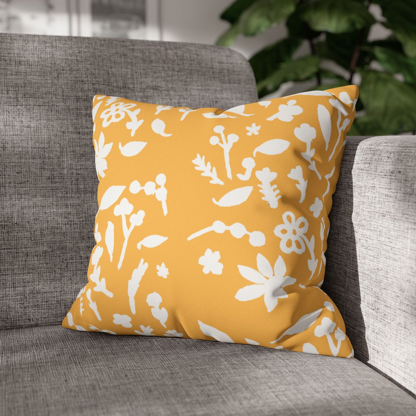 Bumblebee Fall Foliage Faux Suede Square Pillowcase