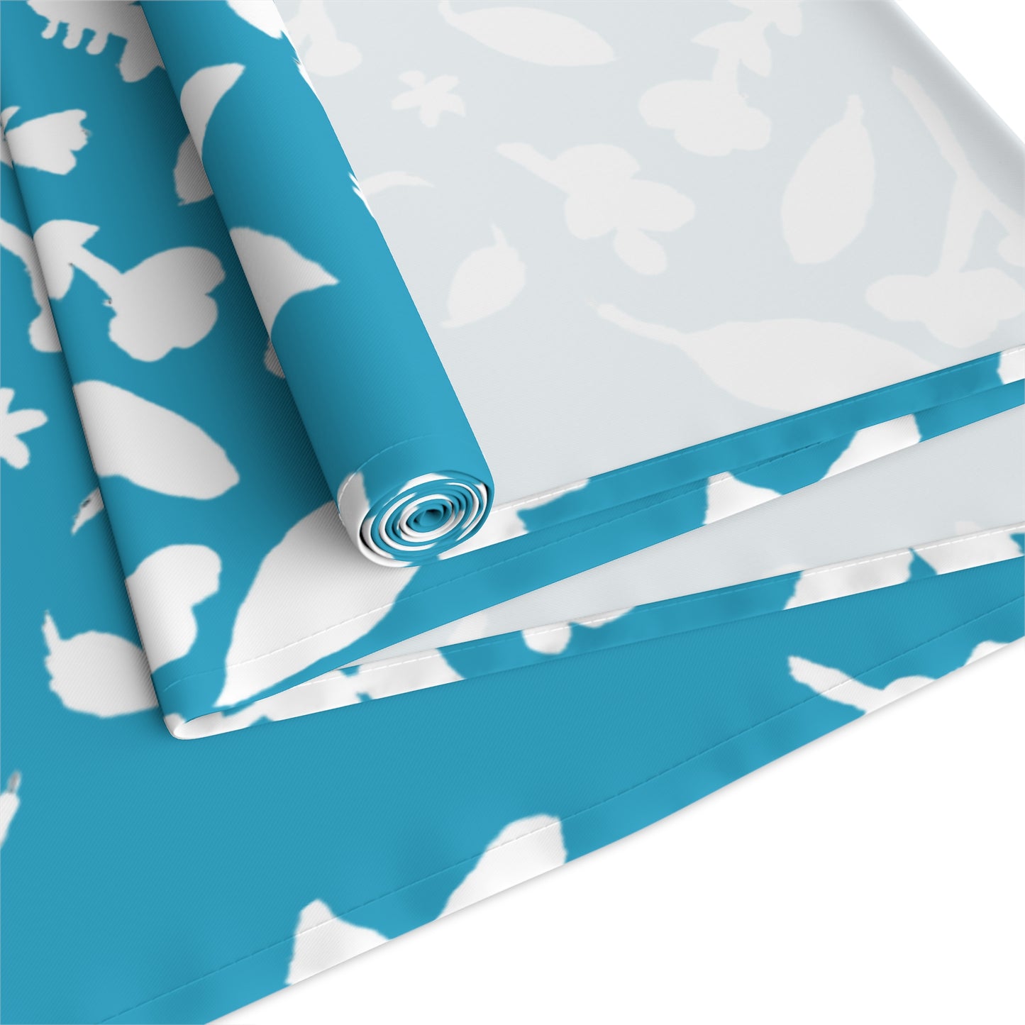 Turquoise Fall Foliage Table Runner (Cotton, Polyester)